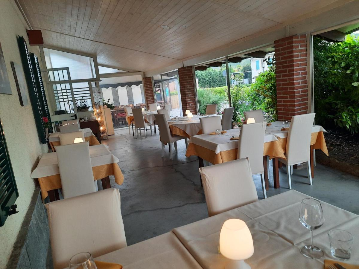 Locanda Della Luna Rossa Calosso Exteriér fotografie