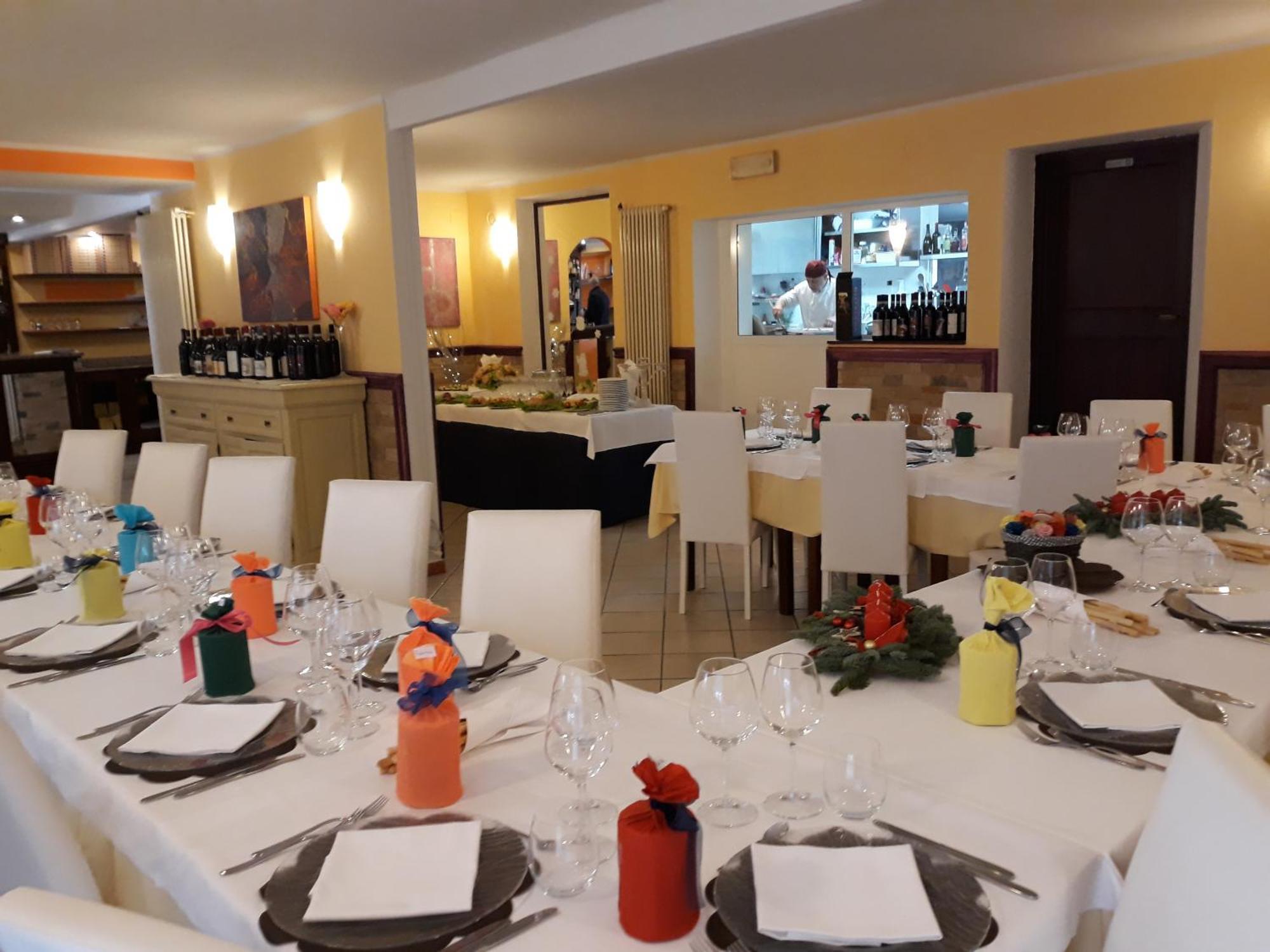Locanda Della Luna Rossa Calosso Exteriér fotografie